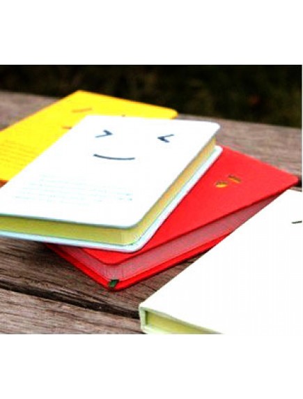 HO1024 - Smiley NoteBook ( Random Color ) 